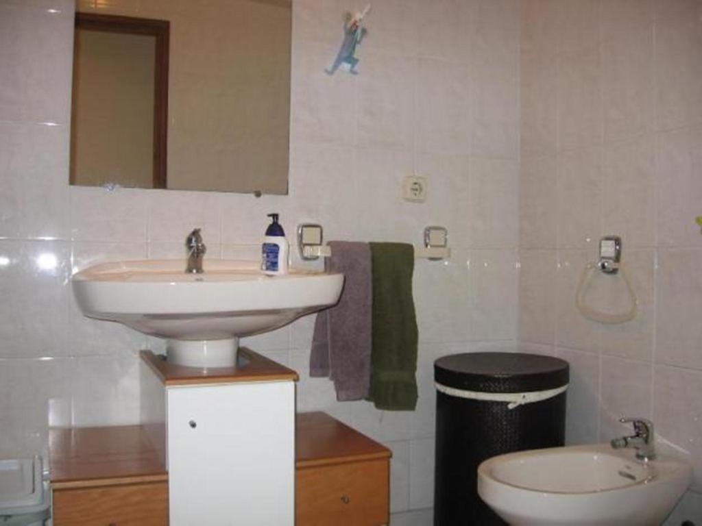 Apartment With Private Garden 포르투 객실 사진
